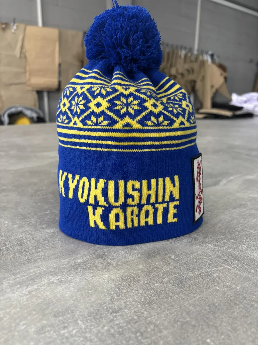 Шапка  UKRAINE